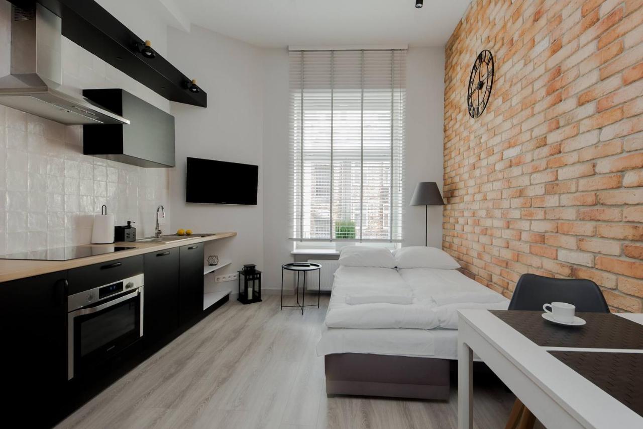 4 Eco Apart Chateau Jagiellonska 22 Warszawa Old Town Ngoại thất bức ảnh